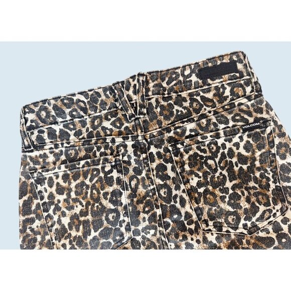 VOLCOM Skinny Hi Rise Exposed Button Animal Print Jeans Size 26 - Picture 6 of 8